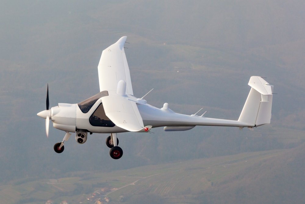 Les opérations innovantes d’aéronefs sans pilote de longue endurance de la Technology Service Corporation franchissent des étapes importantes